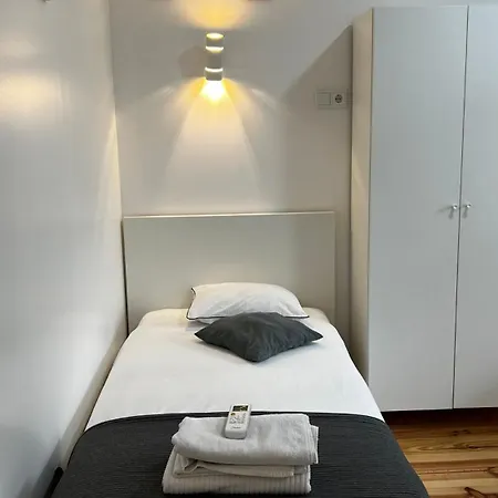 Apartamento Bernardim Ribeiro - 4ª Andar Habitación en casa particular Lisboa