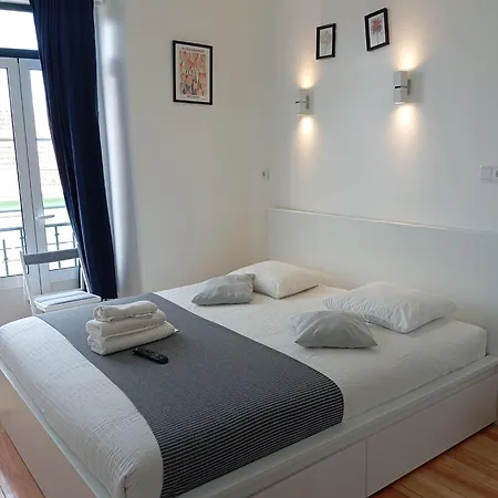 Apartamento Bernardim Ribeiro - 4ª Andar * Lisboa