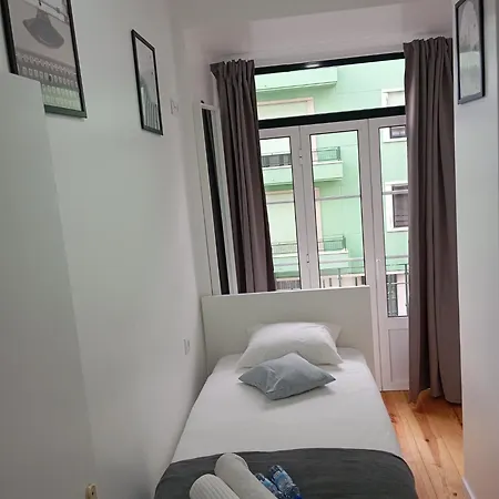 Apartamento Bernardim Ribeiro - 4ª Andar Ubytování v soukromí Lisboa
