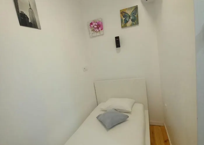 Bernardim Ribeiro - 4ª Andar منزل للإقامة Lisboa