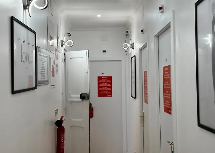 منزل للإقامة Bernardim Ribeiro - 4ª Andar Lisboa